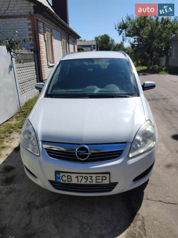 Мінівен Opel Zafira 2009 в Чернігові фото 4 Мінівен Opel Zafira 2009 в Чернігові