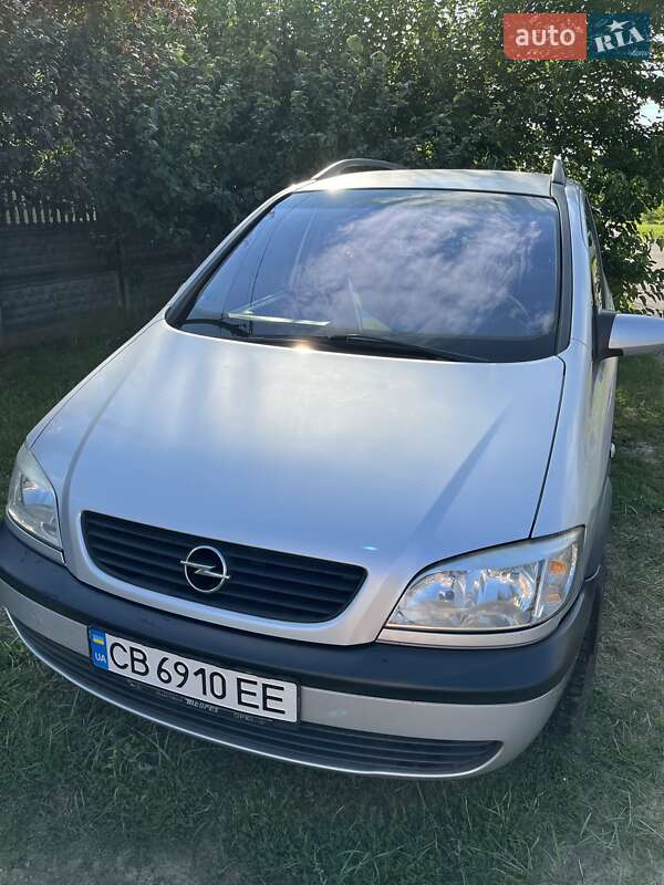 Минивэн Opel Zafira 2002 в Чернигове фото 4 Минивэн Opel Zafira 2002 в Чернигове
