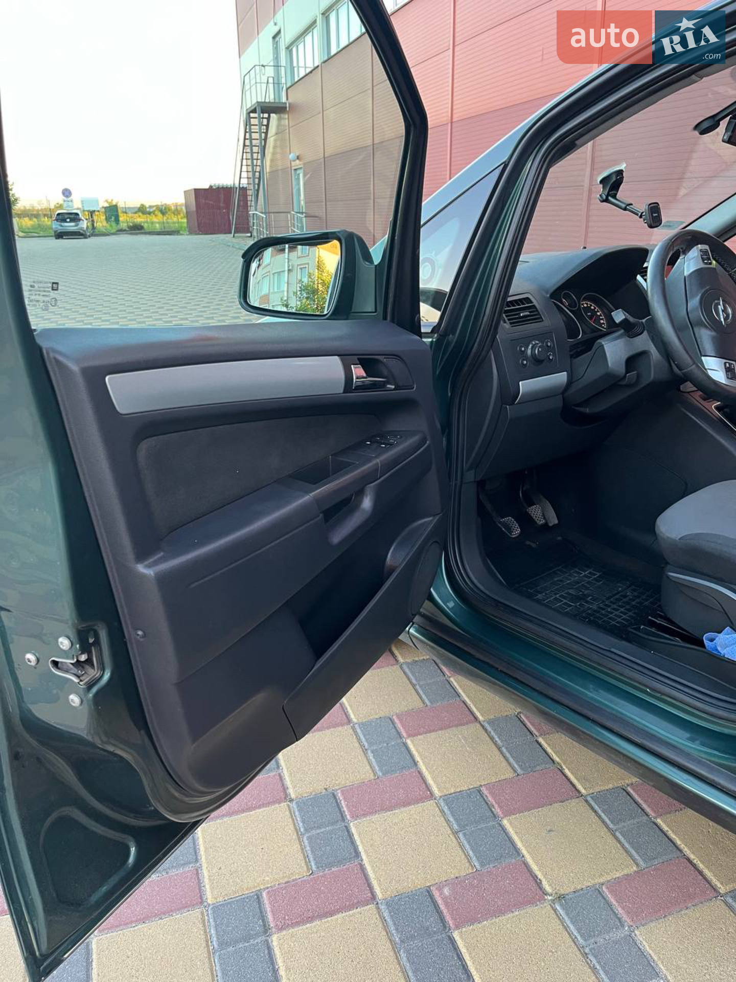 2010 Opel Zafira - мініатюра 13