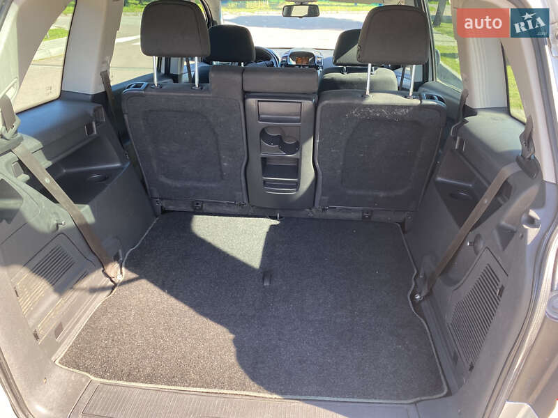 Мінівен Opel Zafira 2010 в Івано-Франківську фото 18 Мінівен Opel Zafira 2010 в Івано-Франківську