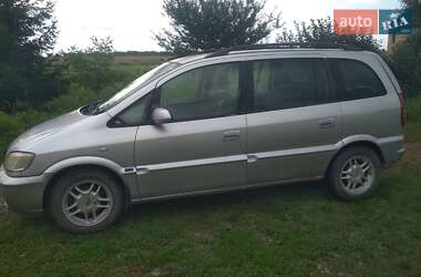 Минивэн Opel Zafira 2004 в Меденичах