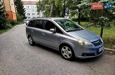 Минивэн Opel Zafira 2005 в Мукачево