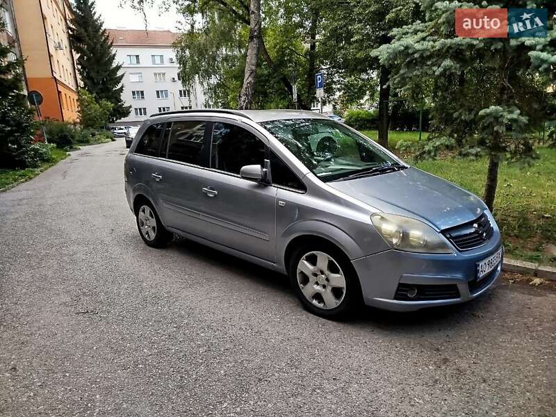 Opel Zafira 2005