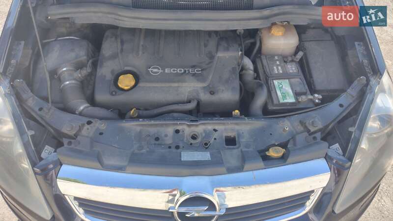 Минивэн Opel Zafira 2006 в Броварах