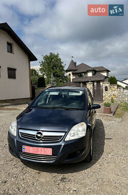Минивэн Opel Zafira 2008 в Калуше