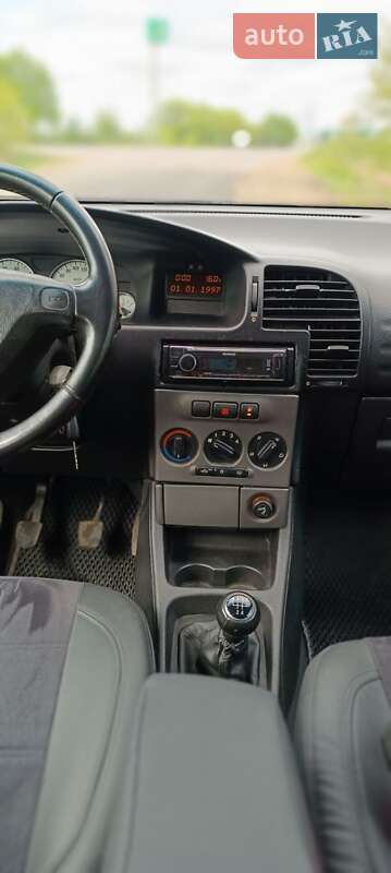 Мінівен Opel Zafira 2003 в Дніпрі