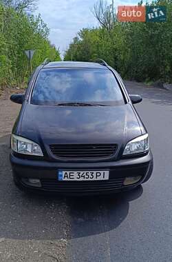 Мінівен Opel Zafira 2003 в Дніпрі