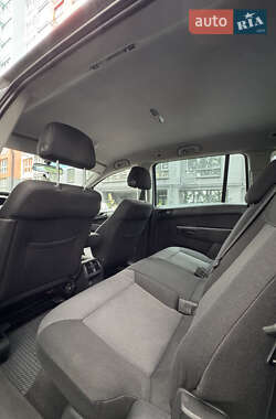 Минивэн Opel Zafira 2006 в 