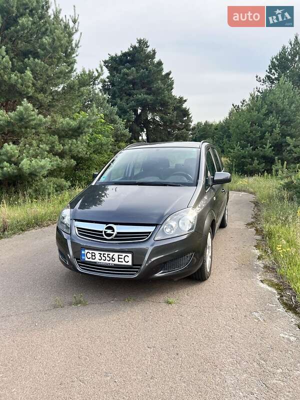 Минивэн Opel Zafira 2012 в Остер фото 9 Минивэн Opel Zafira 2012 в Остер