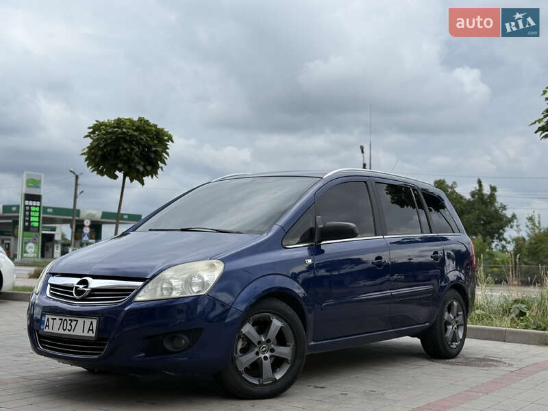 Opel Zafira 2008