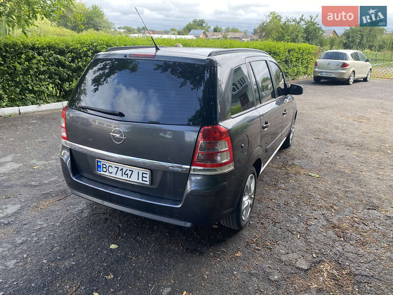 Микровэн Opel Zafira 2012 в Львове фото 9 Микровэн Opel Zafira 2012 в Львове