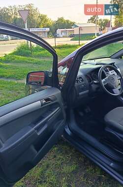 Мінівен Opel Zafira 2010 в 