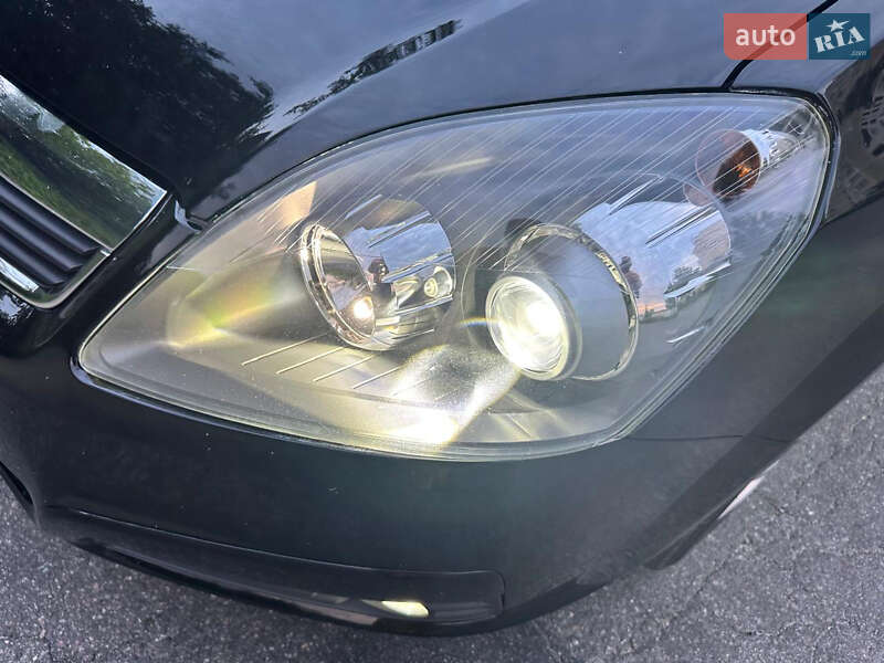 Мінівен Opel Zafira 2006 в Києві