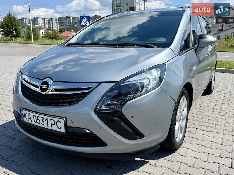 Opel Zafira 2013