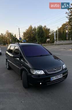 Мінівен Opel Zafira 2000 в Первомайську