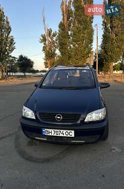Минивэн Opel Zafira 2001 в Одессе