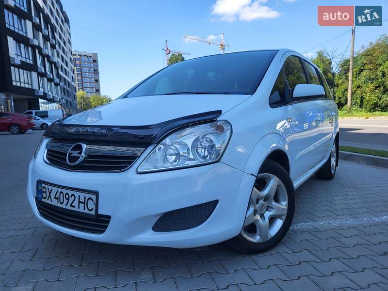 Мінівен Opel Zafira 2008 в Хмельницькому