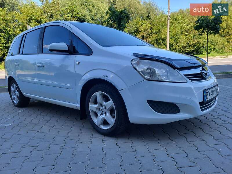 Мінівен Opel Zafira 2008 в Хмельницькому