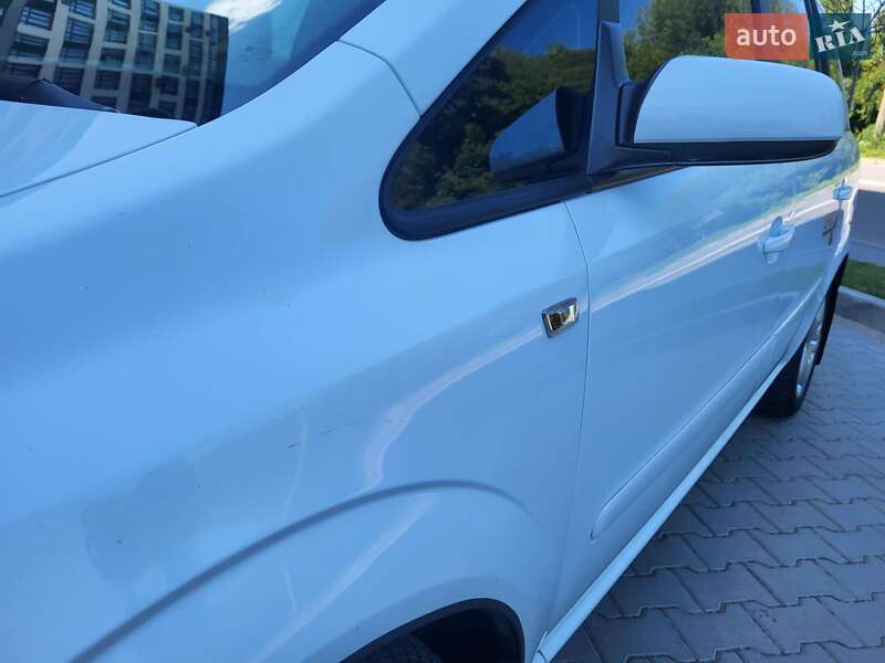 Мінівен Opel Zafira 2008 в Хмельницькому