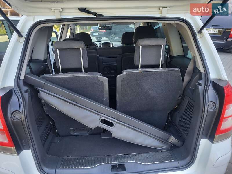 Мінівен Opel Zafira 2008 в Хмельницькому