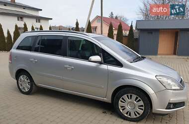 Минивэн Opel Zafira 2007 в Косове