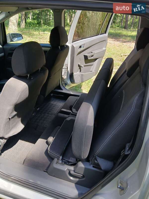 Мінівен Opel Zafira 2008 в Львові