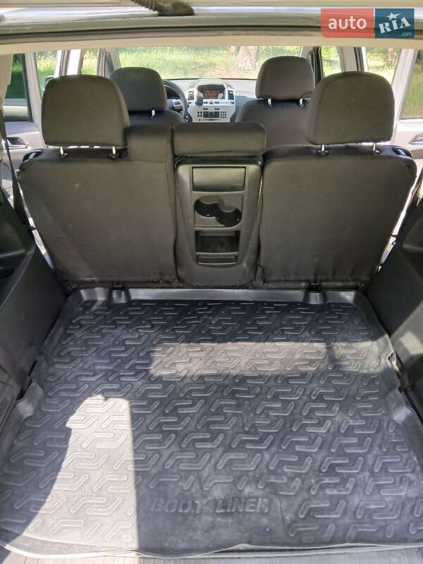 Мінівен Opel Zafira 2008 в Львові