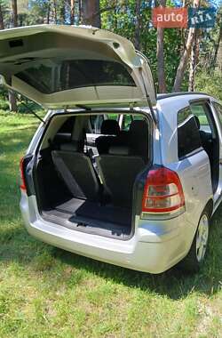 Минивэн Opel Zafira 2008 в Львове