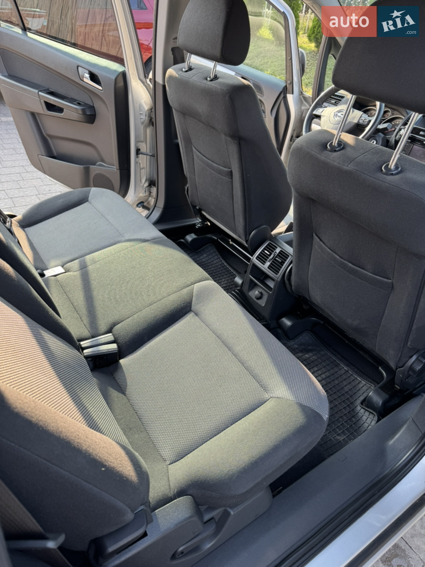 2014 Opel Zafira - мініатюра 21