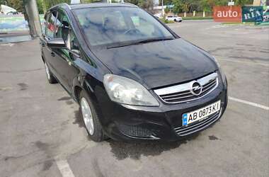 Минивэн Opel Zafira 2009 в Виннице
