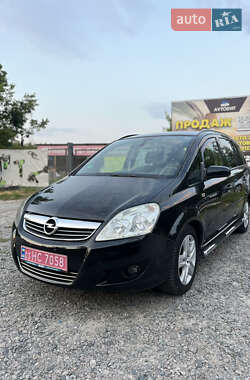 Минивэн Opel Zafira 2009 в Белой Церкви
