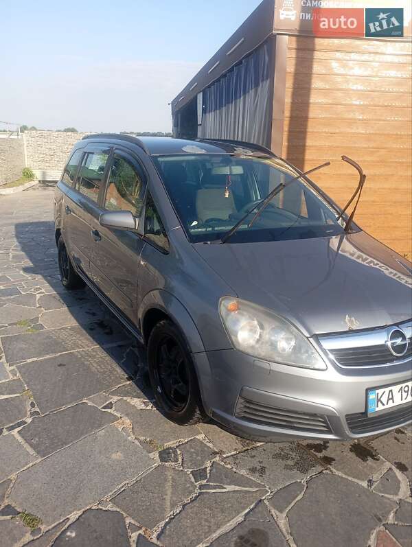 Мінівен Opel Zafira 2006 в Фастові