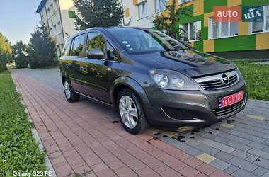 Минивэн Opel Zafira 2011 в Тернополе