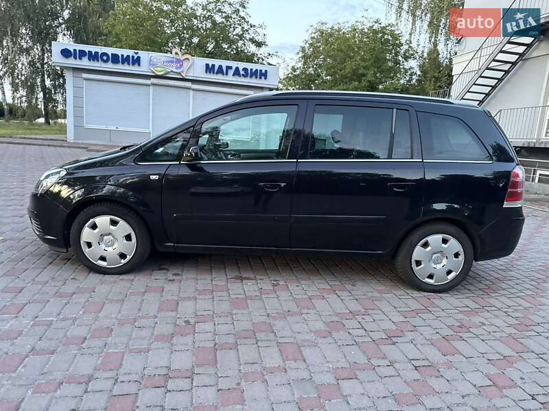 Мінівен Opel Zafira 2006 в Лубнах