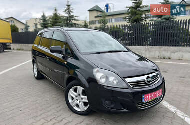 Минивэн Opel Zafira 2013 в Луцке