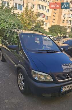 Мінівен Opel Zafira 2001 в Києві