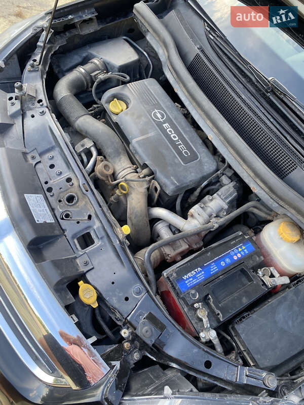 Минивэн Opel Zafira 2011 в Харькове