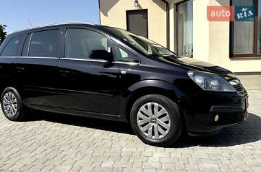 Мінівен Opel Zafira 2008 в Луцьку