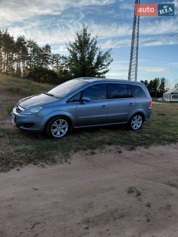 Opel Zafira 2008 Opel Zafira 2008