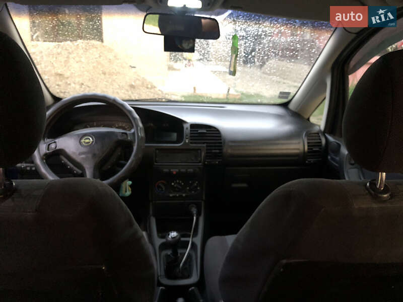 Минивэн Opel Zafira 1999 в Виноградове фото 6 Минивэн Opel Zafira 1999 в Виноградове