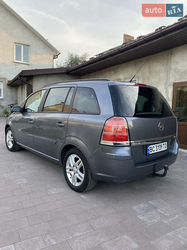 Мінівен Opel Zafira 2007 в Куликові