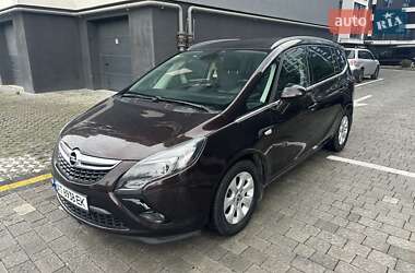 Микровэн Opel Zafira 2014 в Ивано-Франковске