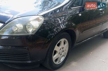Мінівен Opel Zafira 2005 в 