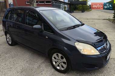 Минивэн Opel Zafira 2008 в 