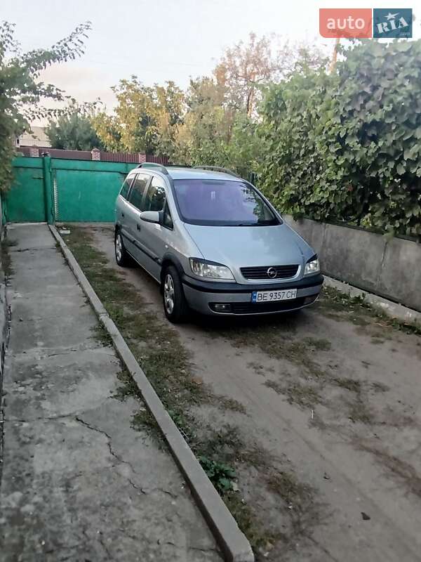 Opel Zafira 2001