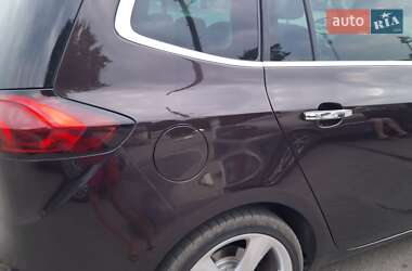 Минивэн Opel Zafira 2011 в 