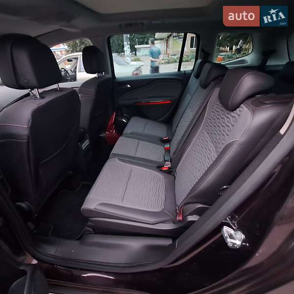 Минивэн Opel Zafira 2011 в Мерефа