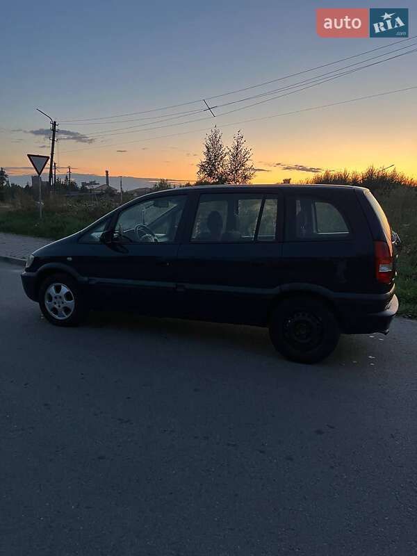 Минивэн Opel Zafira 2002 в Новом Калинове фото 21 Минивэн Opel Zafira 2002 в Новом Калинове