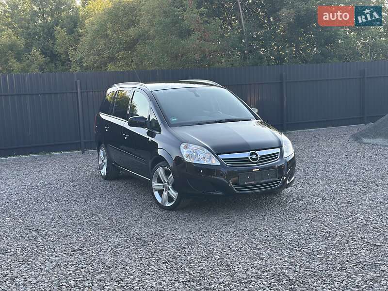 Минивэн Opel Zafira 2009 в Коростене фото 18 Минивэн Opel Zafira 2009 в Коростене