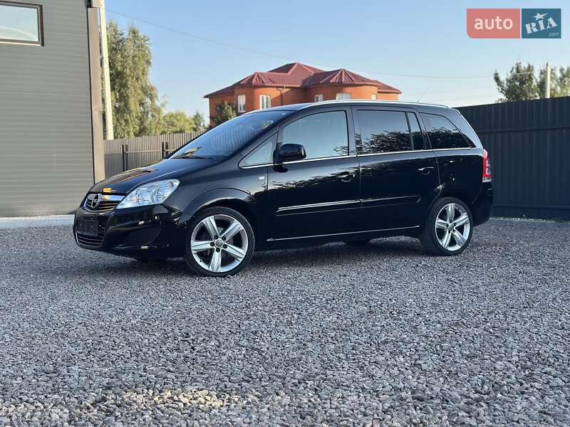 Минивэн Opel Zafira 2009 в Коростене фото 13 Минивэн Opel Zafira 2009 в Коростене